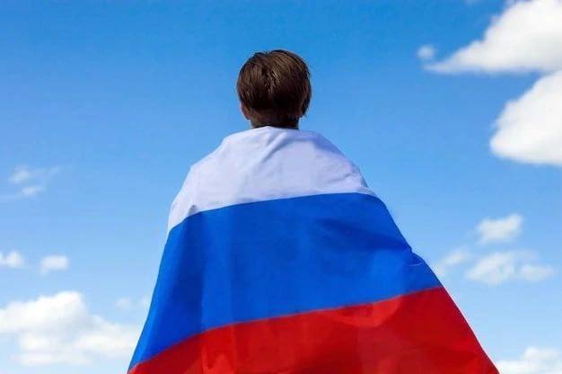 Почему эмигранты из России чувствуют себя русскими за границей?